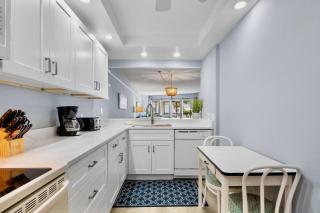 Sun Plaza West Unit 110 - Holmes Beach - 2