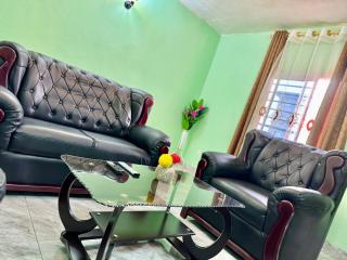 Appartement Calme, 1 CH 1 SDB, Wi-fi illimité et Canal Plus à Yaoundé - 2