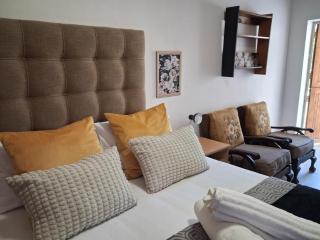 Juliet Rose Luxury Guesthouse B&B - 7