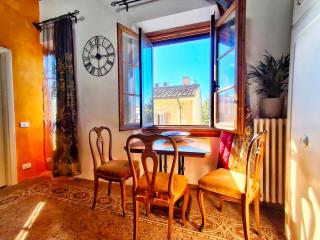 Cozy Studio Attic at Historical Centre of Florence 5 mins SMN and 7 Duomo - Firenze - 8