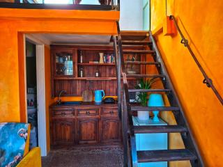 Cozy Studio Attic at Historical Centre of Florence 5 mins SMN and 7 Duomo - Firenze - 4