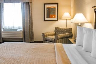 Quality Inn & Suites Next to the Casino - Ceresco - 9