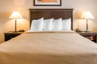 Quality Inn & Suites Next to the Casino - Ceresco - 8