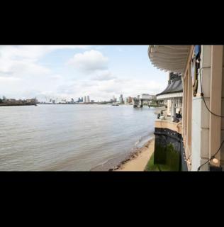 Cozy flat for long stays in central Greenwich - 2