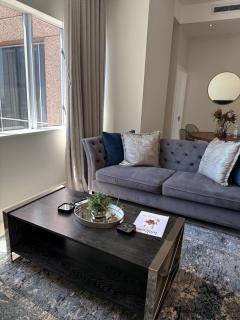 Spacious 1 Bedroom Apartment City Centre - 6