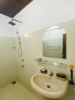 Rasara Home Stay - 1