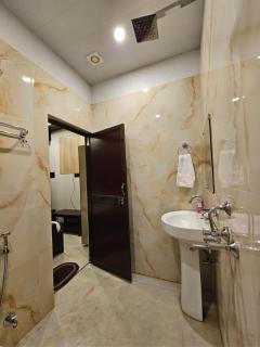 Chhaya Niketan Home Stay - 3