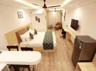 The grand anukampa Black Tie - 2