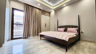 Stay Pal - The Urban Nest 3 BHK Apartment in Delhi - 9