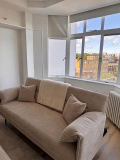 Modern One Bedroom Stay Moments from Kings Cross Station - 5