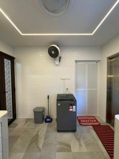 Sri Bahagia Castle Homestay - 1