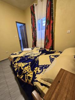 Cosy apartement 2 CH 2 SDB, Wi-Fi Canal plus, Nkolmesseng, Yaounde - 5