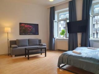 Contemporary 2BR Apartment, Central Location - 1