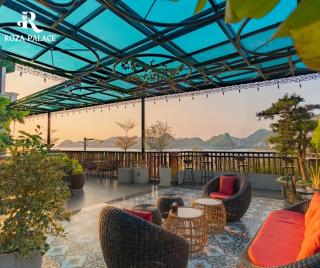 Roza Palace Cat Ba - Cave Hotel, Swimming Pool & Rooftop - 0