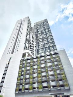 Chambers Luxury Premium Apartment - 1