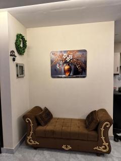 1 Bed apartment sitting area attached kitchen and bathroom with hot n cool AC - 6