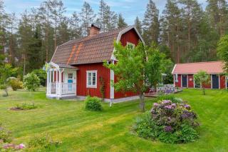Lindgren Land - 2