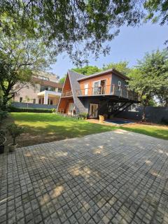 Sky Bloom DLF 2BHK Luxury Villa Chattarpur - 2