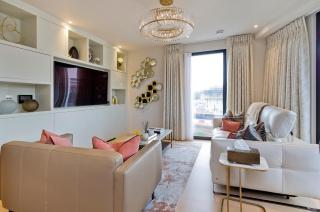 Luxurious 3 Bedroom Apartment - 0