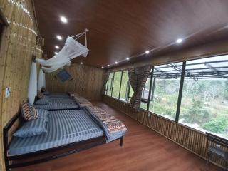 Number 6 Homestay & Tours - 4