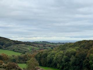 Sea views at Carina centrally located in village - 5