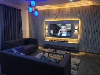 Peters 3 Bedrooms Duplex Service Apartment - 6