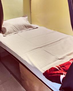 REST POINT Dormitory - 4