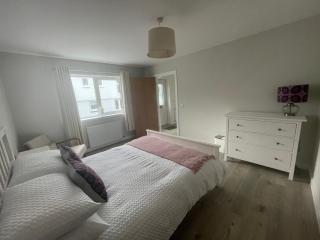 Adaliene's Retreat Flat 2 - 6