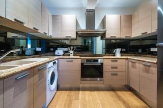 Beachfront Luxury Living Limassol - Limassol - 4