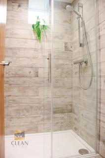 Stylish 1-Bed Flat Sleeps 4 Free Parking - 5