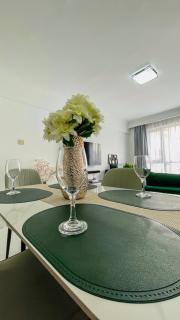 BDH Luxury Stays Beautifully furnished and cozy - 7