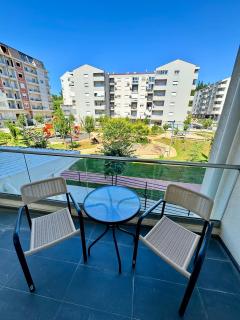 Modern Studio with parking - 1