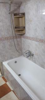 بيت الحجر - 1