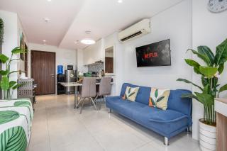 Dominiks Comfort and silent Studio Tambuli Balcony Pool Mactan Ocean View High Floor - 5