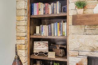 Charming 2BR Escape – Hot Tub, BBQ & Mountain Comfort 1424 condo - 4