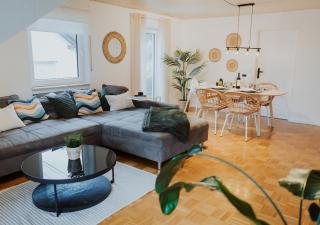 Ferienwohnung in Arzbach im Westerwald - Perfekt für Familien, Paare und Alleinreisende - Nähe Bad Ems - Koblenz - Montabaur - A3 - 1