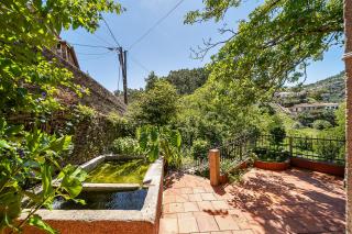 Refúgio entre o Pomar e o Rio Douro - 1