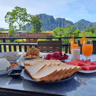 Sichaluenkham vangvieng HOTEL - 0