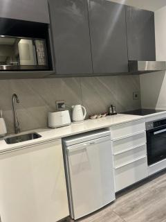 Menlyn Maine 1413 - 4