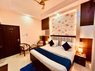 Sitara Hotels & Resorts Near Ganga Ghat, Haridwar - 5