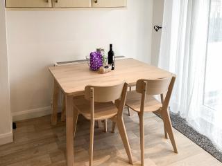 Upper Floors At The Lawns - 3