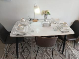 Pinecrest View Apartment - 5