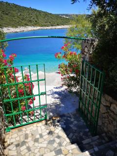 Apartments Kanica - at the beach and parking - 2