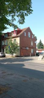 Cozy and stylish apartment in 1877 historical house - 3