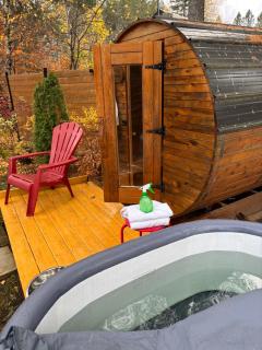 Serene Getaway Rawdon Nordic Spa, Sauna, Nature and Pool - 1