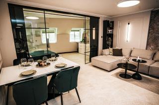 The Loft - Parking - Washer&Dryer - Port view - Balcony - 6