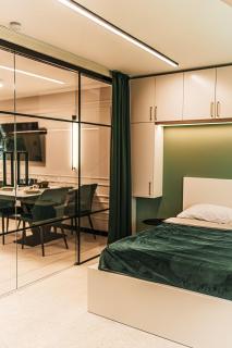 The Loft - Parking - Washer&Dryer - Port view - Balcony - 1