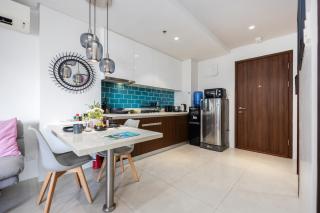 Dominiks pink dream Studio Balcony Ocean View Balcony Fast-Wifi at Tambuli Resort High Floor - 9