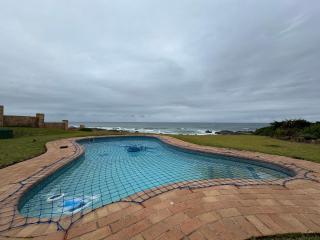 Seaside on Southend - 1