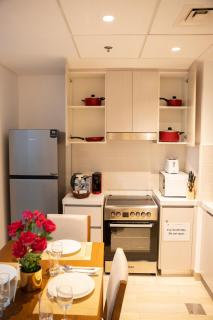 Stylish 1BR Near SeaWorld & Yas Attractions - 4